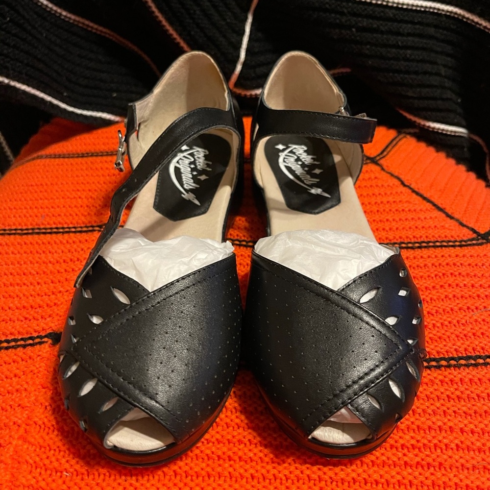Rocket Originals “Ella” UK size 4 black